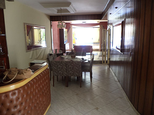 Sobrado de 262m² com 4 quartos em Vila Nova Parada
