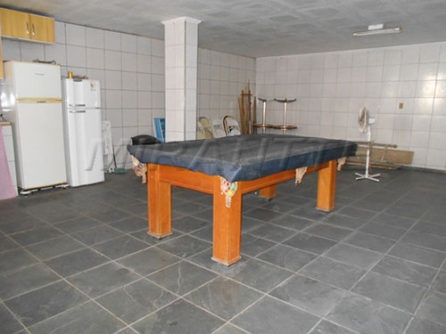Terreno de 350m² com 4 quartos em Vila Palmeiras
