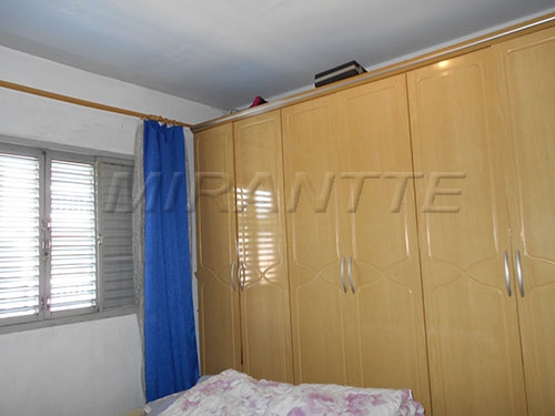 Terreno de 350m² com 4 quartos em Vila Palmeiras