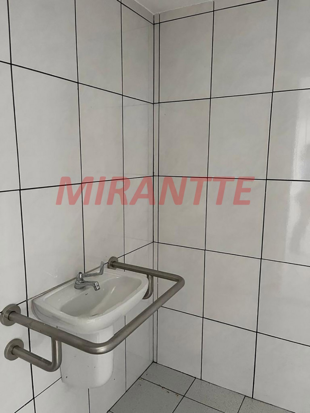 Comercial em Carandiru