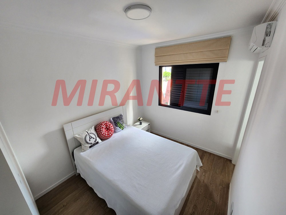Apartamento de 147m² com 4 quartos em Água Fria