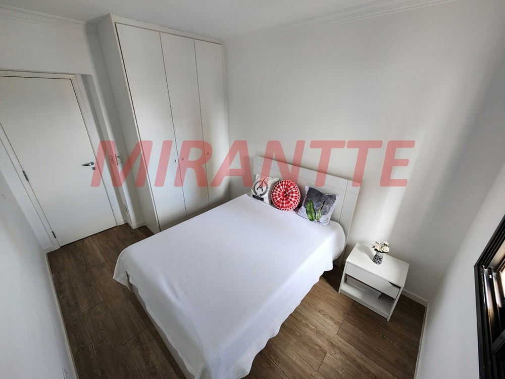Apartamento de 147m² com 4 quartos em Água Fria