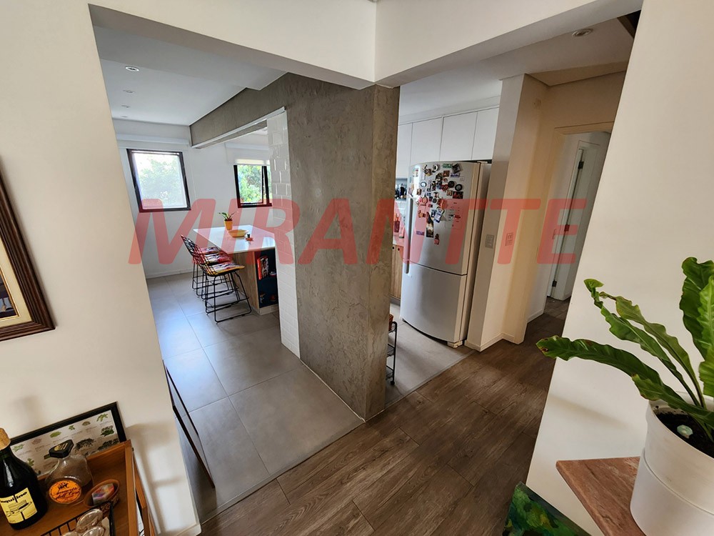 Apartamento de 147m² com 4 quartos em Água Fria