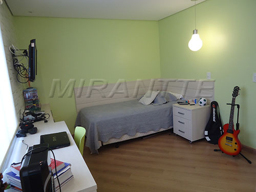 Casa terrea de 250m² com 3 quartos em Tucuruvi