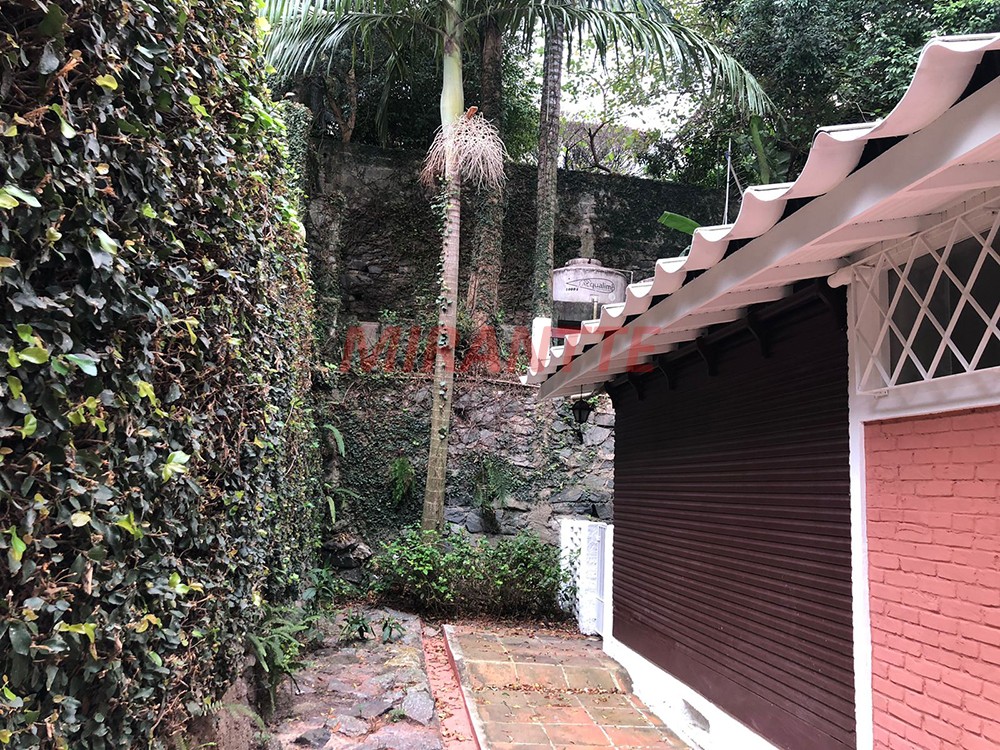 Sobrado de 220m² com 3 quartos em Tremembe
