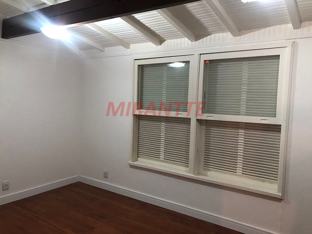 Sobrado de 220m² com 3 quartos em Tremembe