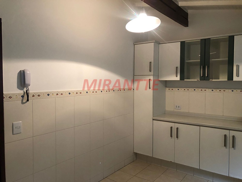 Sobrado de 220m² com 3 quartos em Tremembe