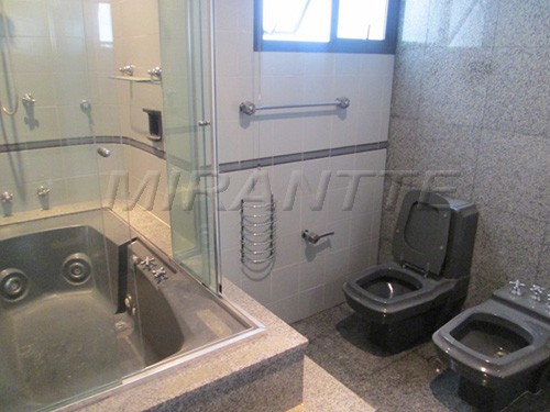 Apartamento de 286m² com 4 quartos em Santa Cecilia