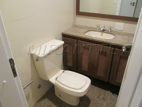 Apartamento de 286m² com 4 quartos em Santa Cecilia
