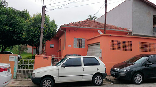 Terreno de 695m² em Vila Mazzei