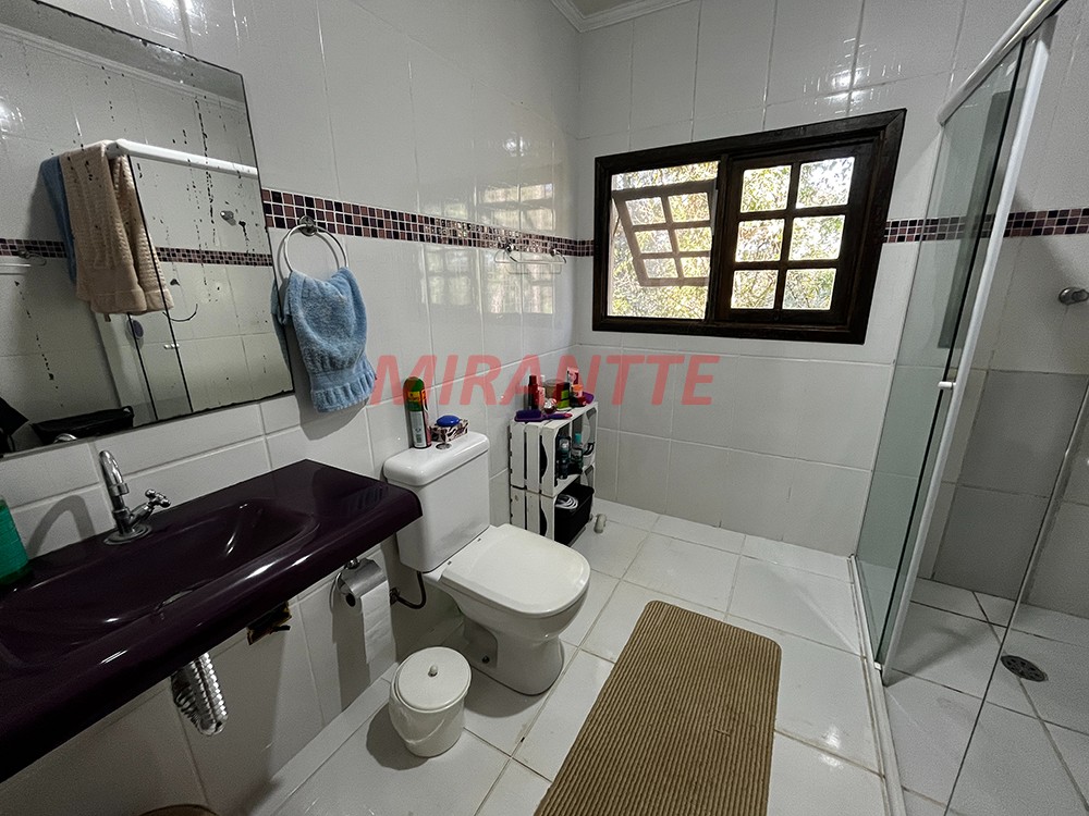Cond. fechado de 155m² com 3 quartos em Serra Da Cantareira