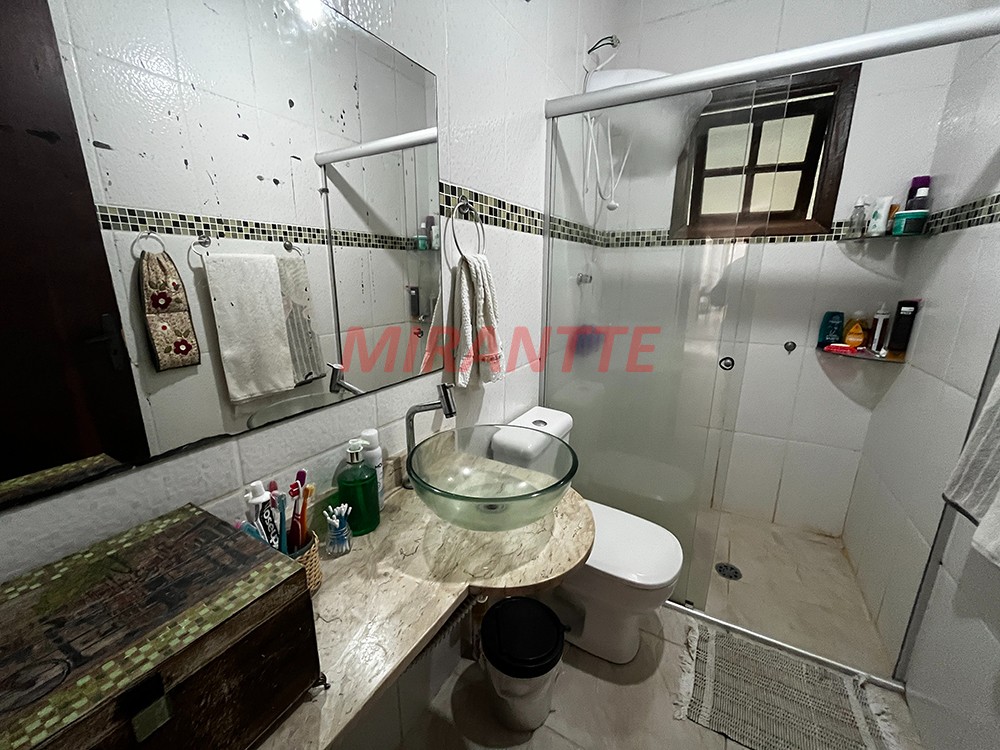 Cond. fechado de 155m² com 3 quartos em Serra Da Cantareira