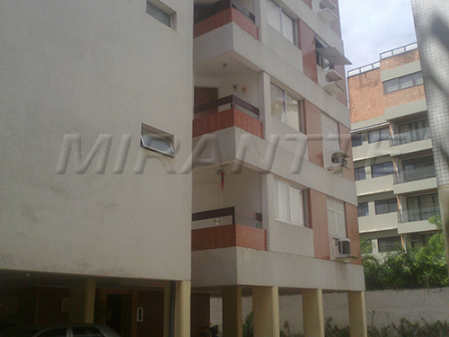Apartamento de 77m² com 2 quartos em Jardim Eliana A