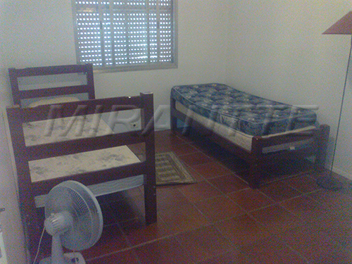 Apartamento de 77m² com 2 quartos em Jardim Eliana A