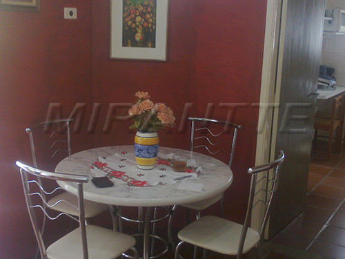 Apartamento de 77m² com 2 quartos em Jardim Eliana A