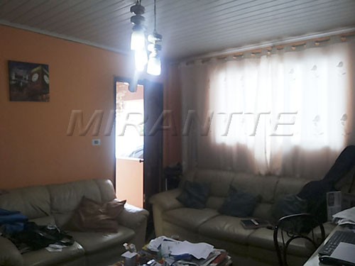 Casa terrea de 309m² em Vila Mazzei