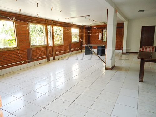 Sobrado de 351m² com 8 quartos em Mandaqui