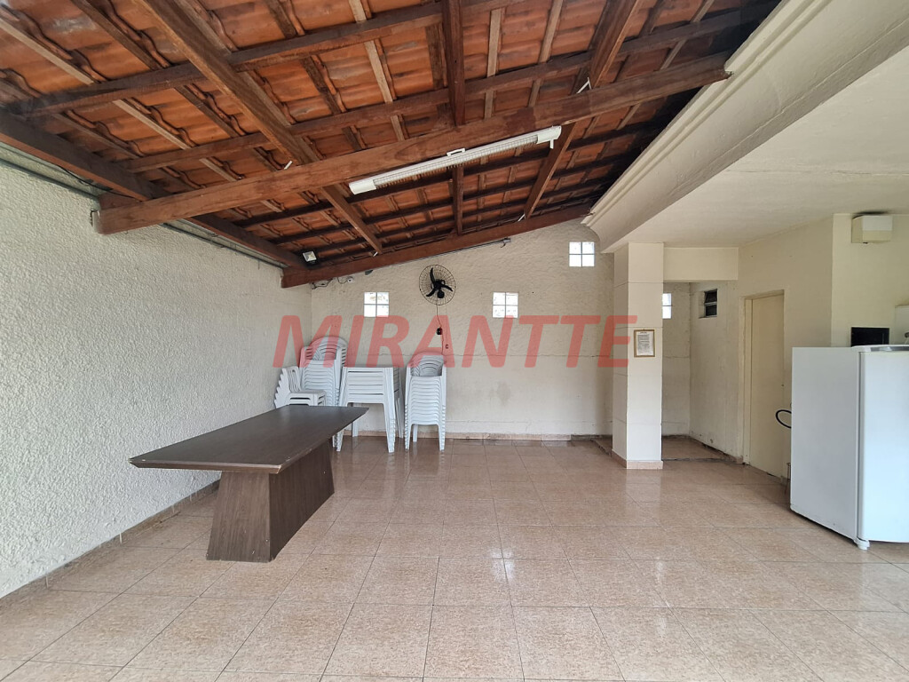 Apartamento de 50m² com 2 quartos em Vila Gustavo