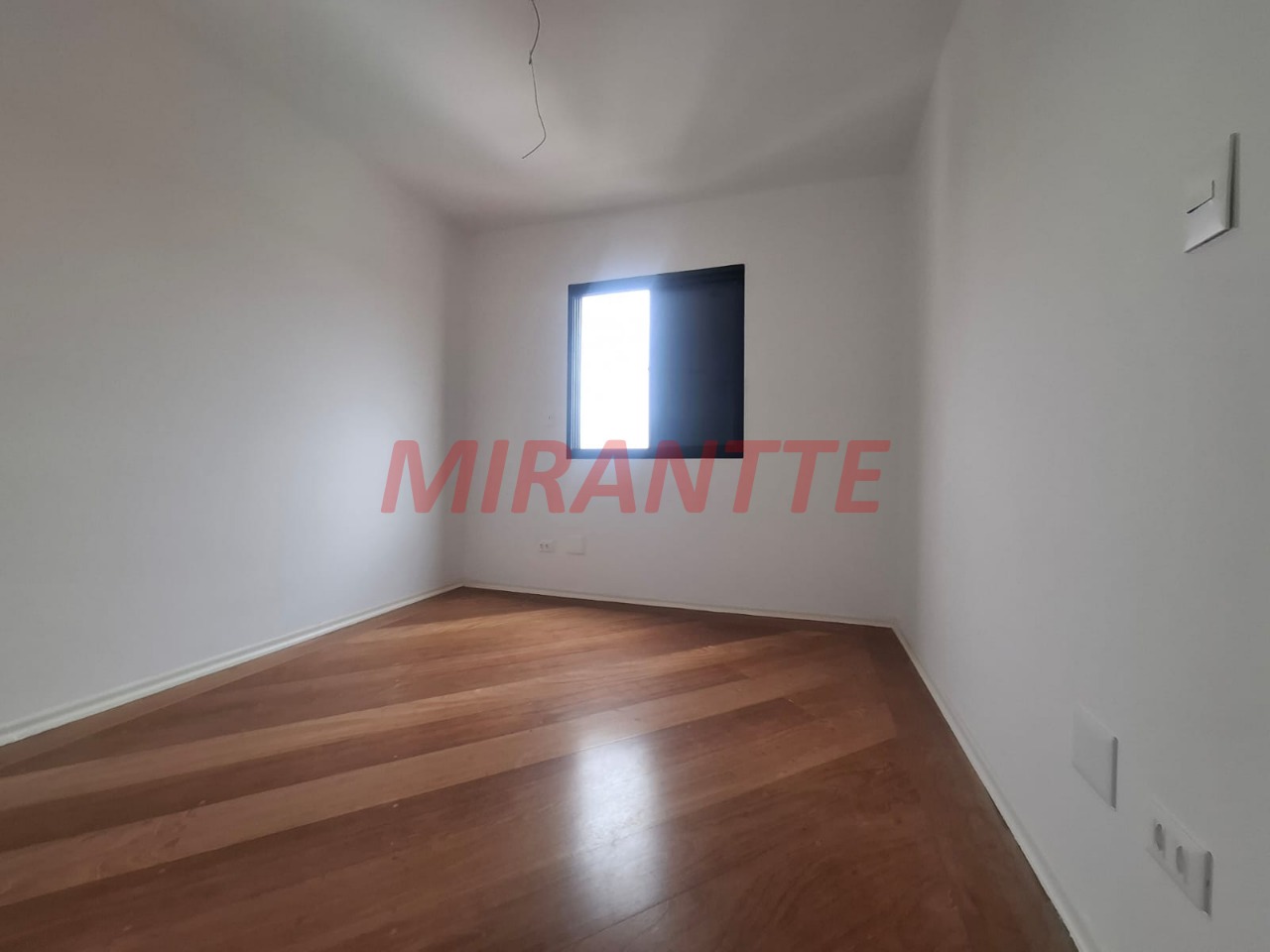 Cobertura de 257m² com 4 quartos em Água Fria