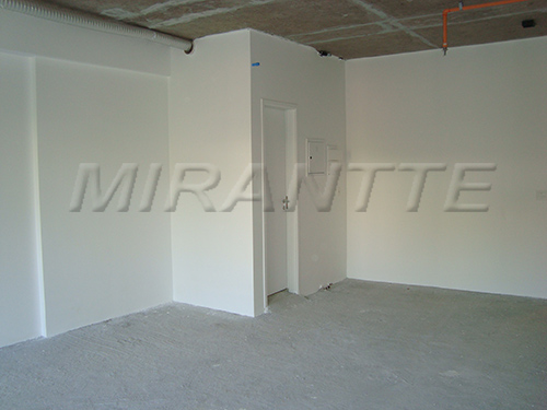 Comercial de 47m² em Santana