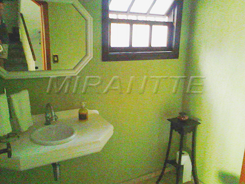 Sobrado de 163m² com 4 quartos em Vila Nova Cachoeirinha