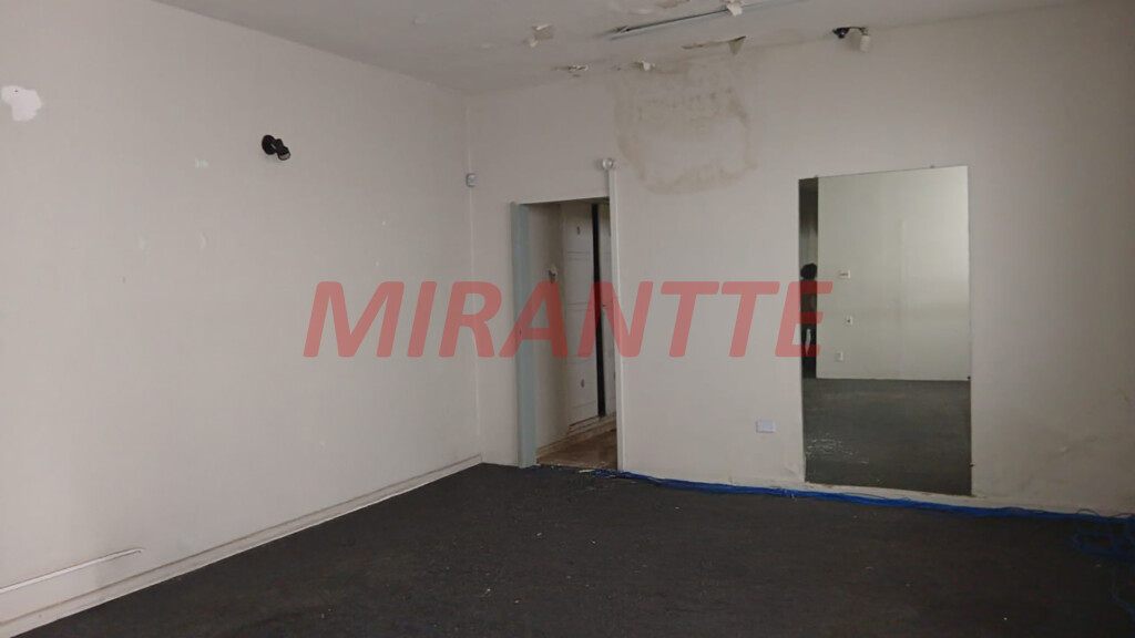 Sobrado de 190m² com 3 quartos em Santana