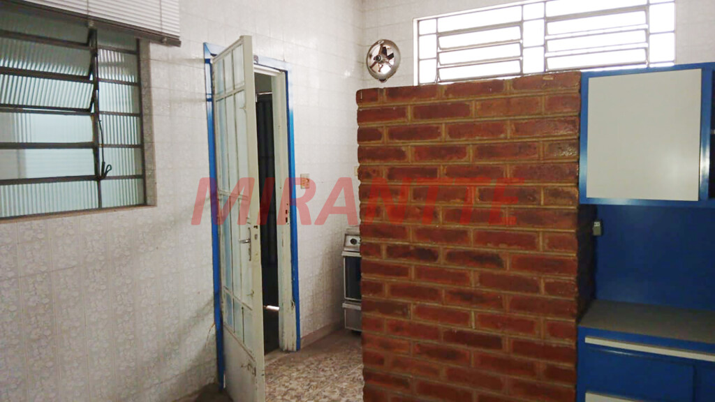 Sobrado de 190m² com 3 quartos em Santana