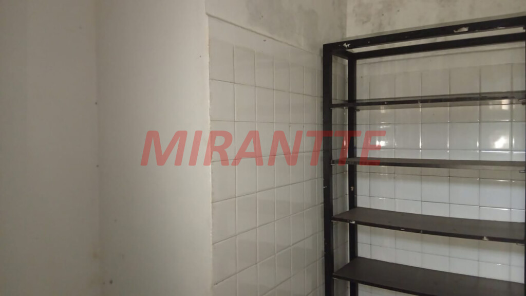 Sobrado de 190m² com 3 quartos em Santana