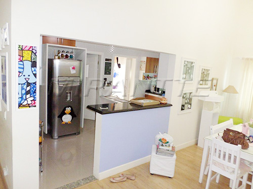 Casa terrea com 3 quartos em Jardim Eugênia
