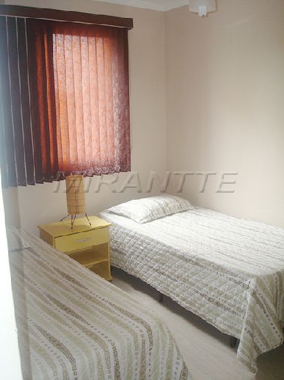 Apartamento de 53m² com 3 quartos em Vila Amalia