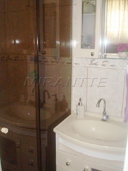 Apartamento de 53m² com 3 quartos em Vila Amalia