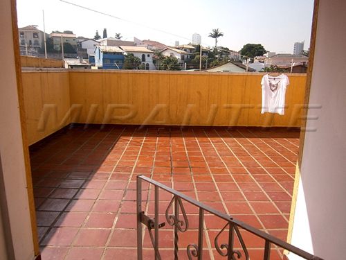 Sobrado de 210m² com 3 quartos em Jardim França