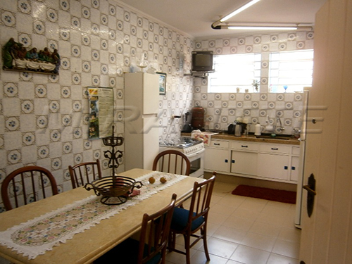 Sobrado de 210m² com 3 quartos em Jardim França
