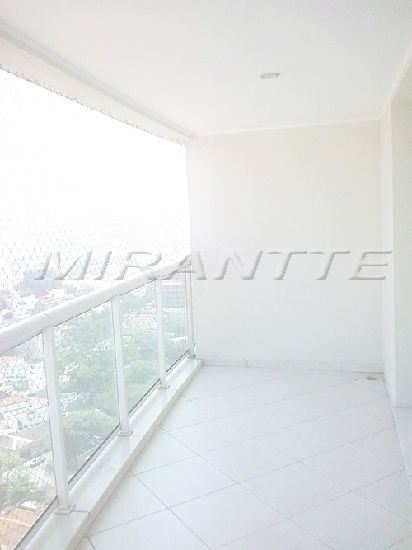 Apartamento de 132m² com 3 quartos em Lapa