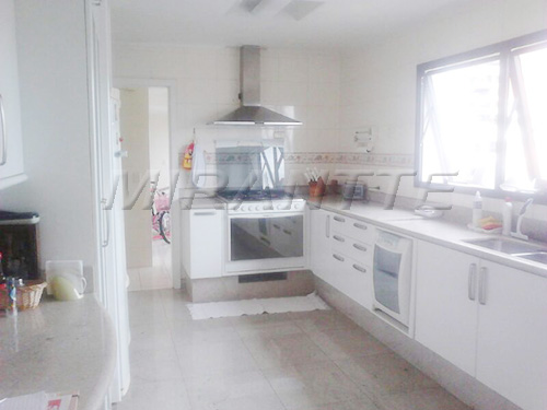 Apartamento de 430m² com 4 quartos em Santana