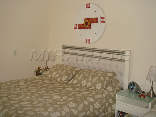 Sobrado de 255m² com 4 quartos em Tremembe