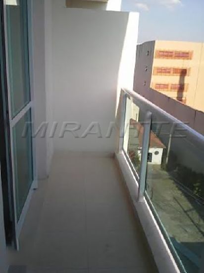 Conjunto comercial em Santana