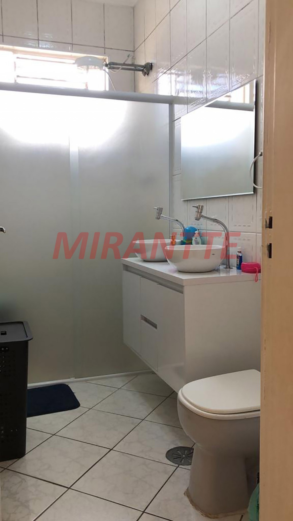 Sobrado de 200m² com 5 quartos em Santana
