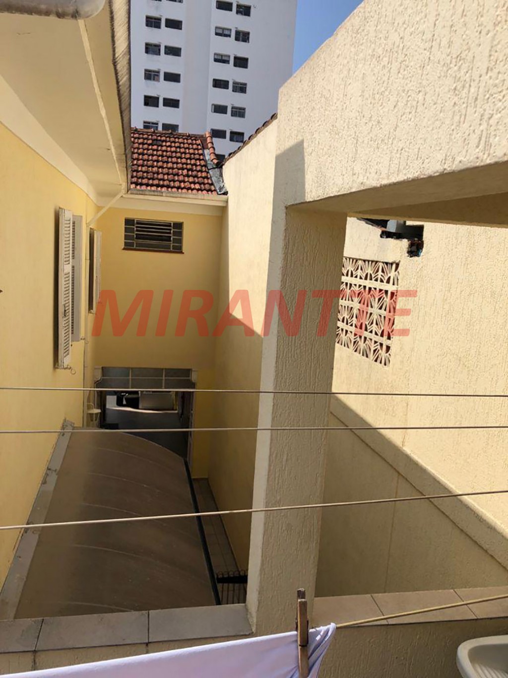 Sobrado de 200m² com 5 quartos em Santana