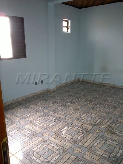 Sobrado com 2 quartos em Vila Carrao