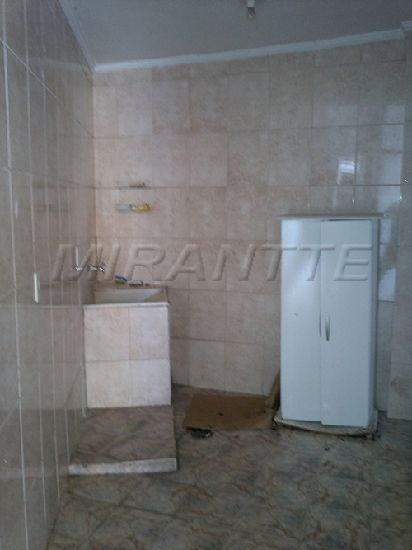 Sobrado com 2 quartos em Vila Carrao