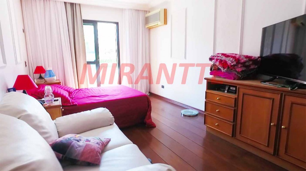 Sobrado de 1100m² com 5 quartos em Jardim França