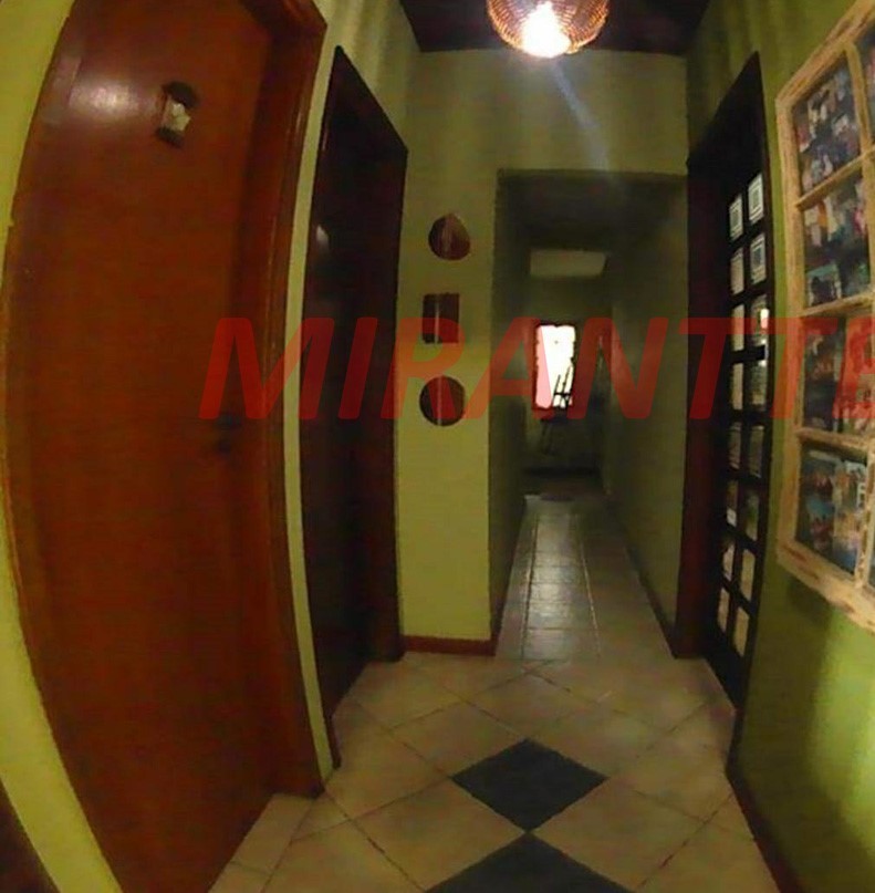 Casa terrea de 416m² com 3 quartos em Tremembe
