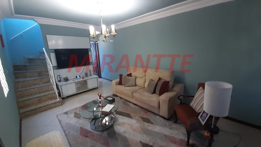 Sobrado de 127m² com 3 quartos em Vila Gustavo