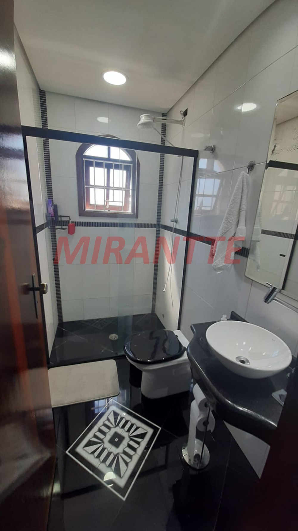 Sobrado de 127m² com 3 quartos em Vila Gustavo