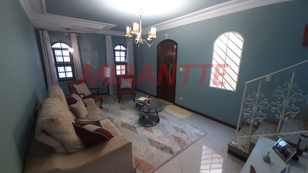 Sobrado de 127m² com 3 quartos em Vila Gustavo