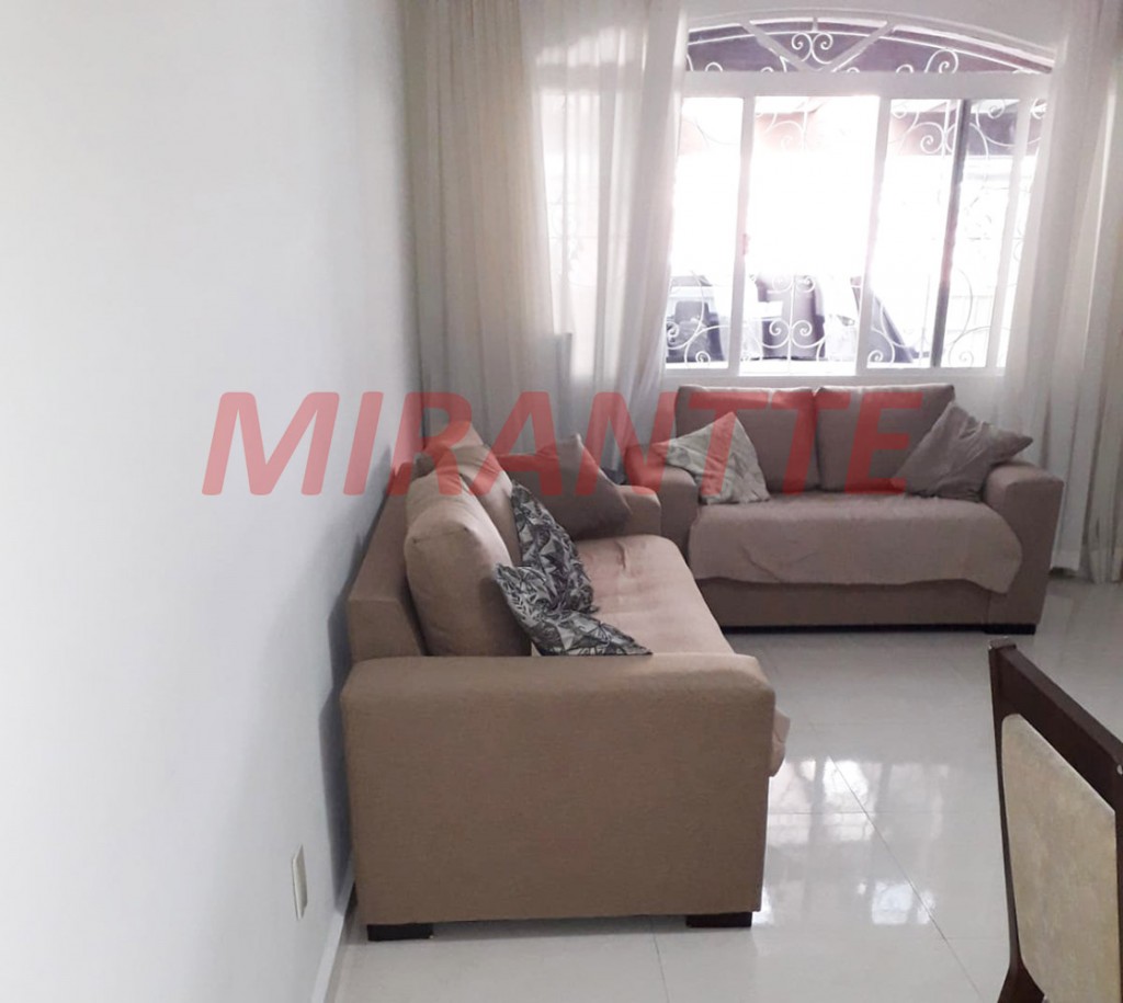 Sobrado de 120m² com 3 quartos em Parque Vitoria
