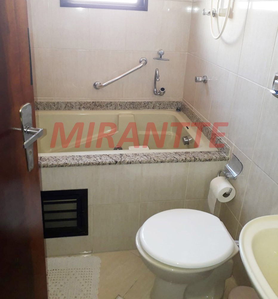 Sobrado de 120m² com 3 quartos em Parque Vitoria