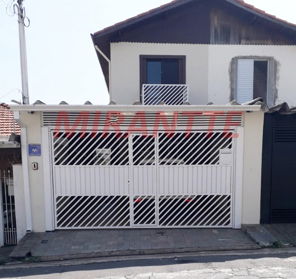 Sobrado de 120m² com 3 quartos em Parque Vitoria