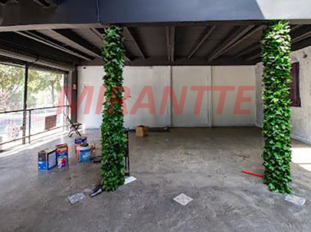 Comercial de 250m² em Parada Inglesa
